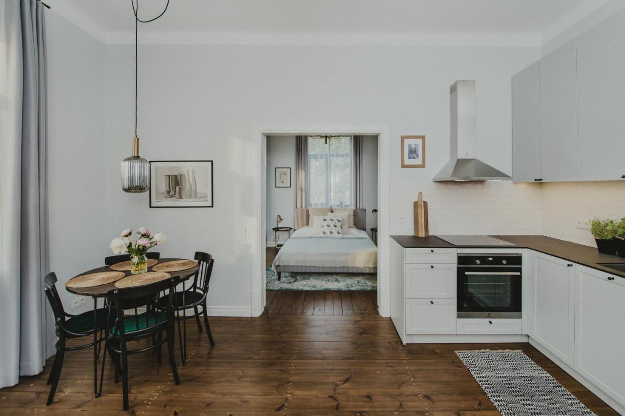 Cozy Apartment Near Zalgirio Arena By Urban Rent Kaunas Bagian luar foto